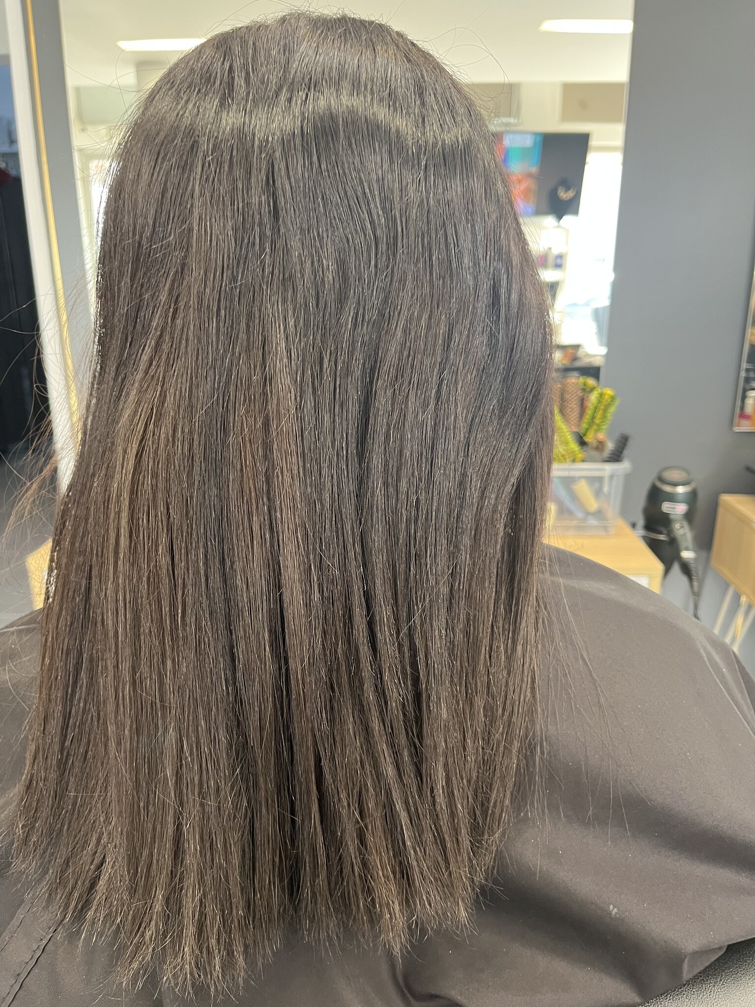 Antes da sétima transformação com extensão de cabelos Mega Hair no Studio Ana’s